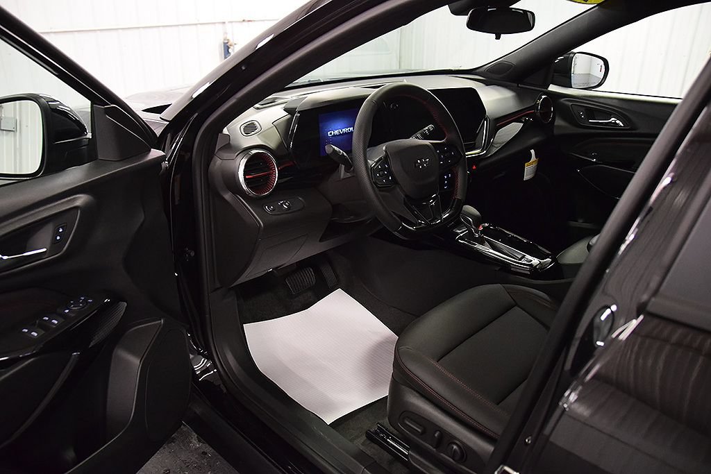 New 2026 Chevrolet Trax RS w/ Driver Confidence Package FWD image 14