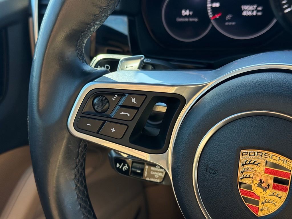 Certified 2023 Porsche Cayenne AWD/4WD image 30