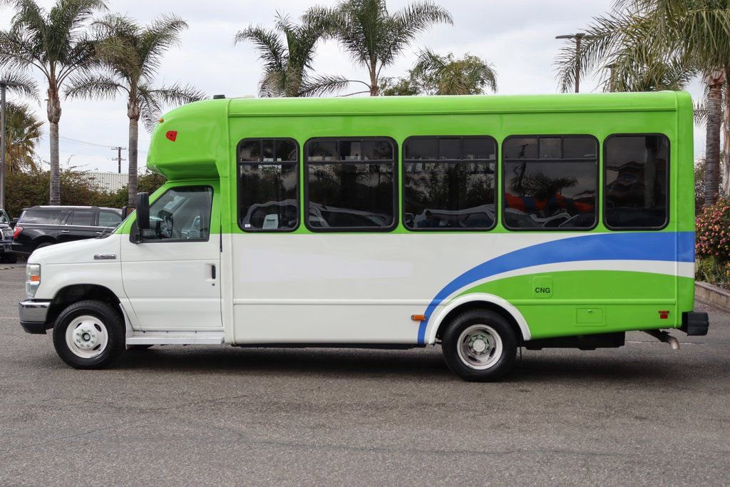 Used 2015 Ford E-450 and Econoline 450 Super Duty w/ Shuttle Bus Prep Package image 5