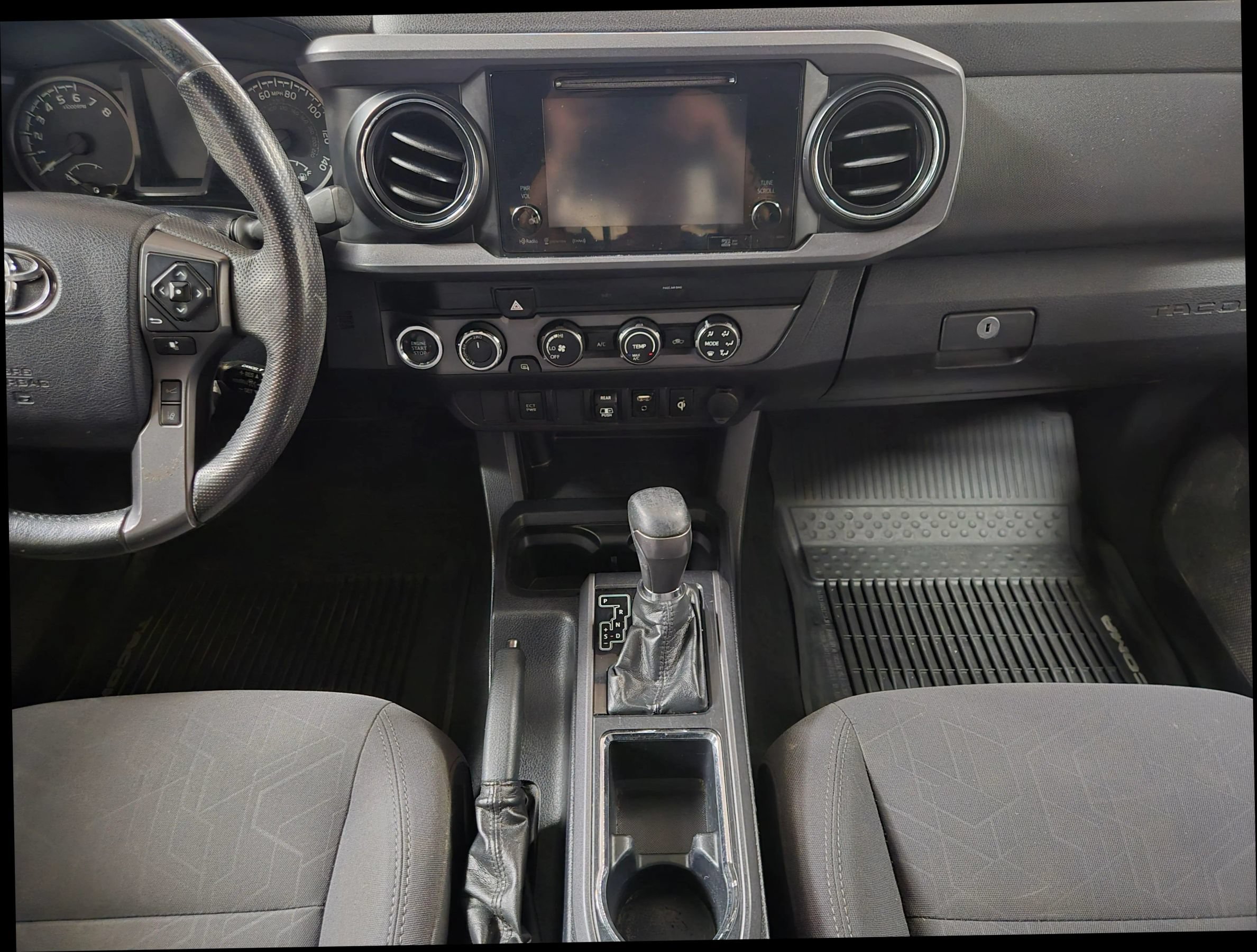 Used 2019 Toyota Tacoma TRD Sport AWD/4WD image 16