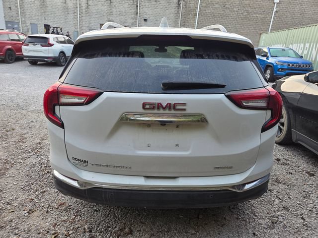 Used 2024 GMC Terrain SLT AWD/4WD image 6