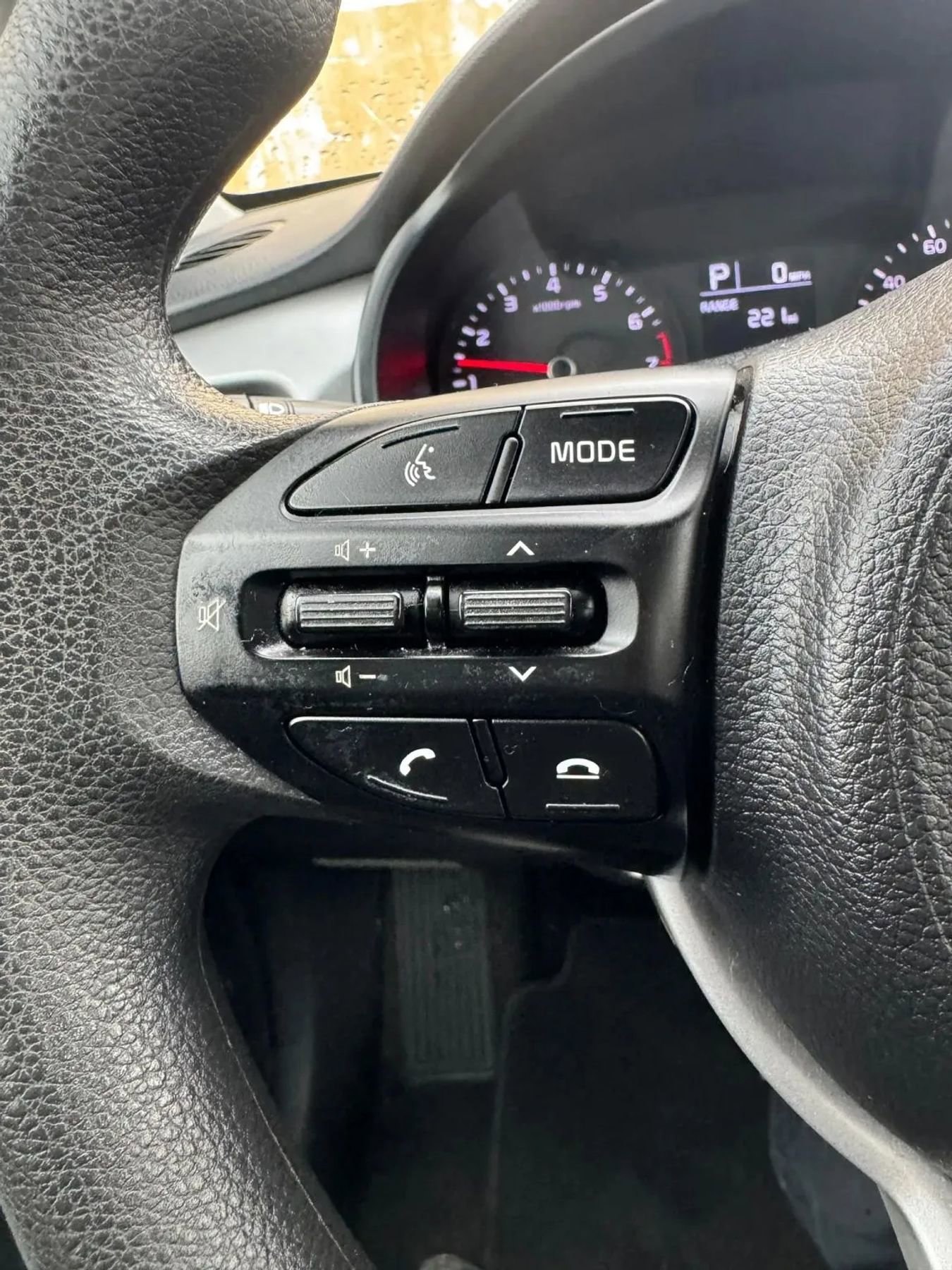 Used 2021 Kia Rio S image 16