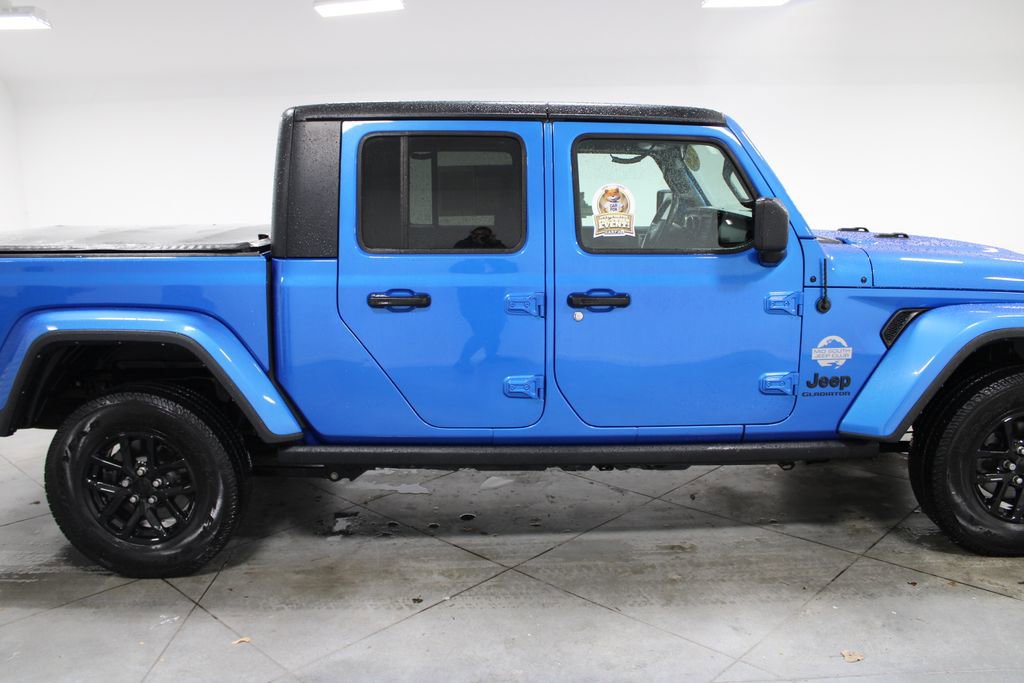 Used 2022 Jeep Gladiator Sport image 10