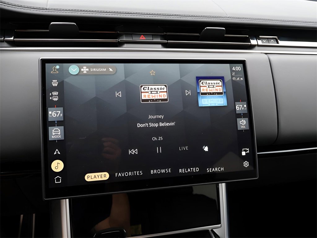 Used 2025 Land Rover Range Rover SE image 21