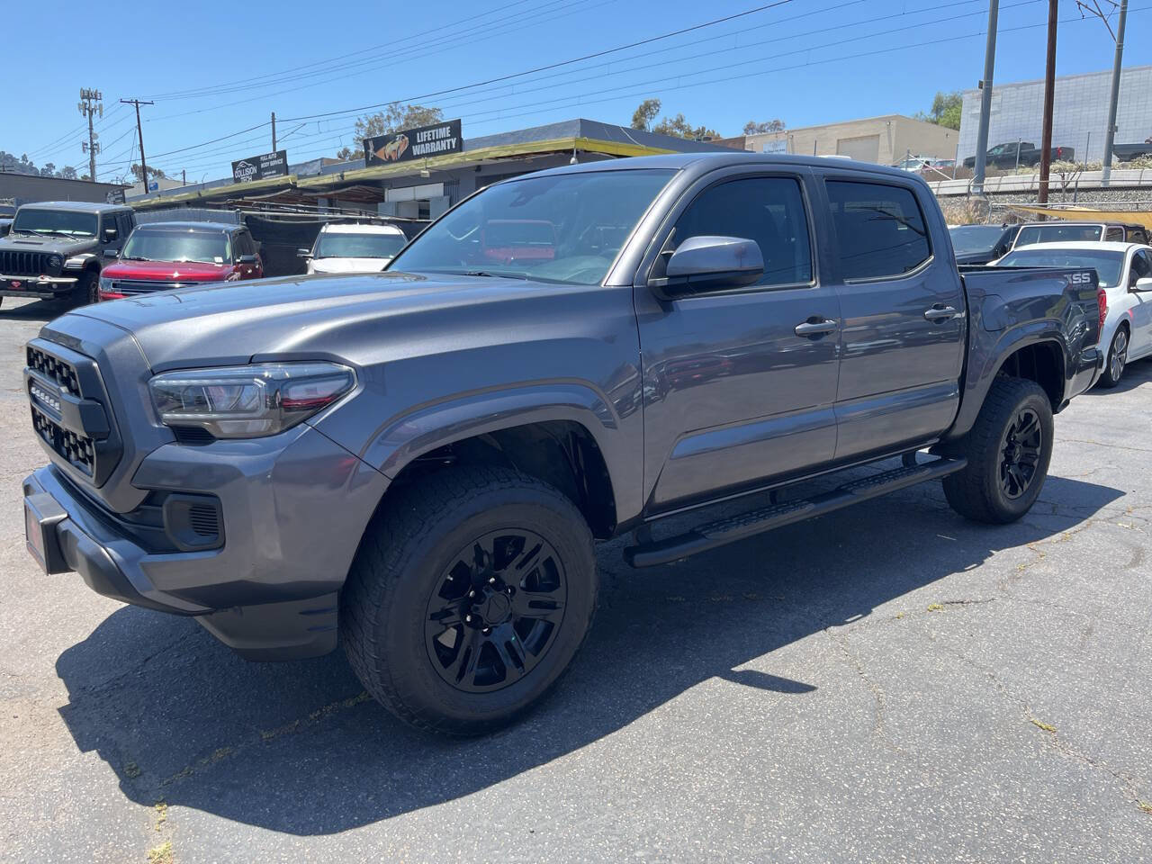 Used 2022 Toyota Tacoma SR image 12