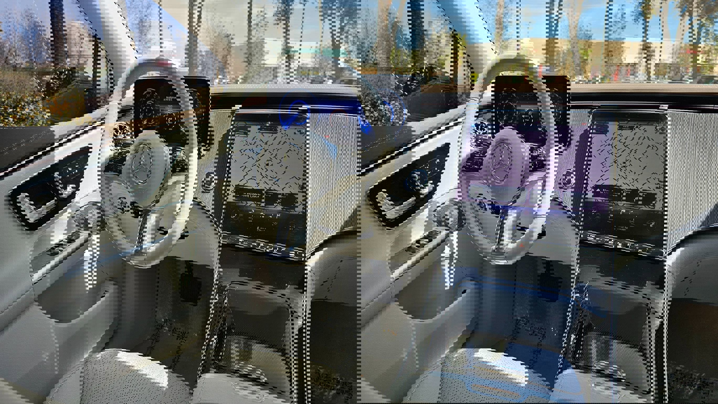 Used 2023 Mercedes-Benz EQE 500 4MATIC Sedan w/ Exclusive Trim Package image 26