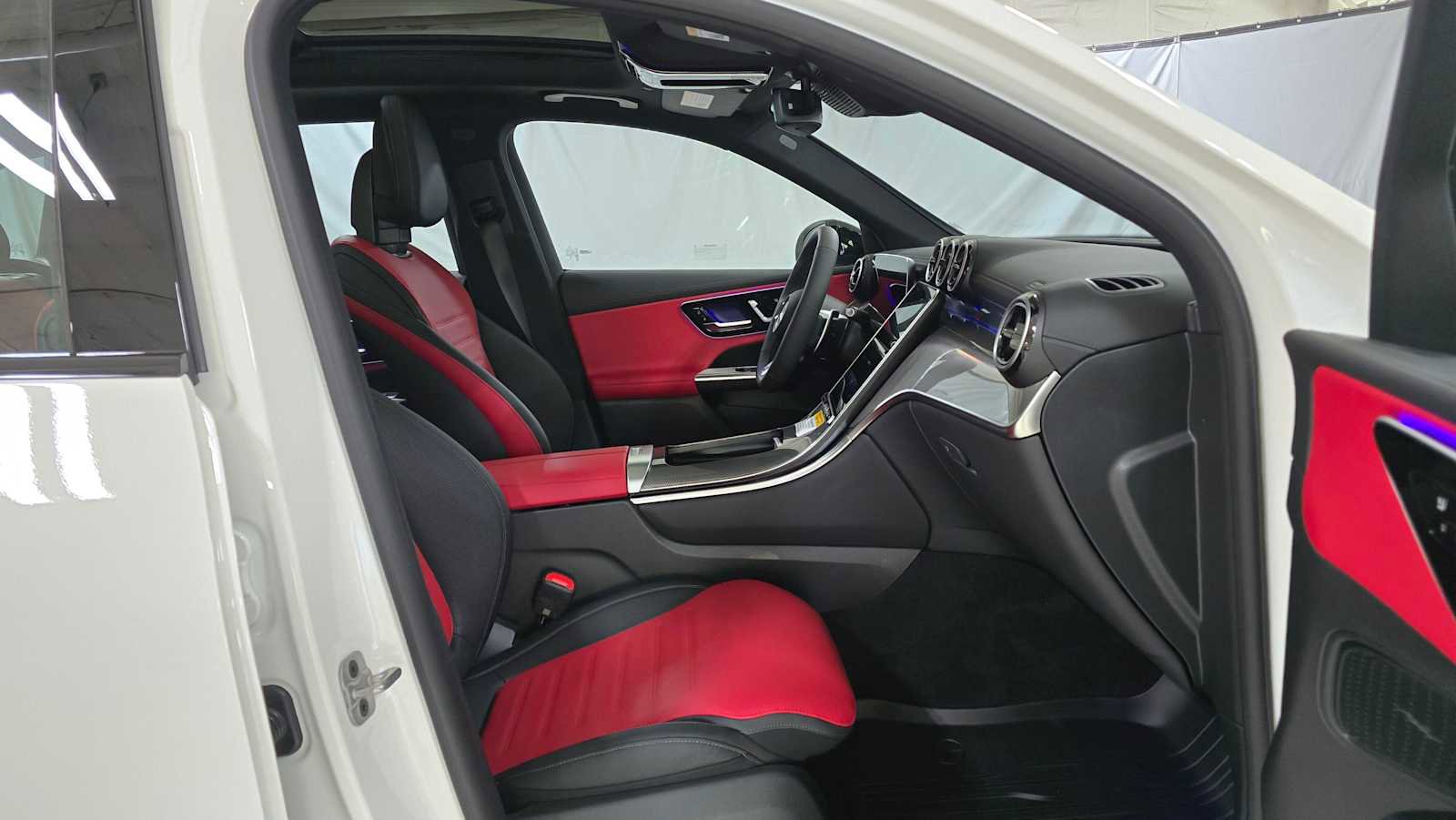 New 2026 Mercedes-Benz GLC 43 AMG 4MATIC image 11