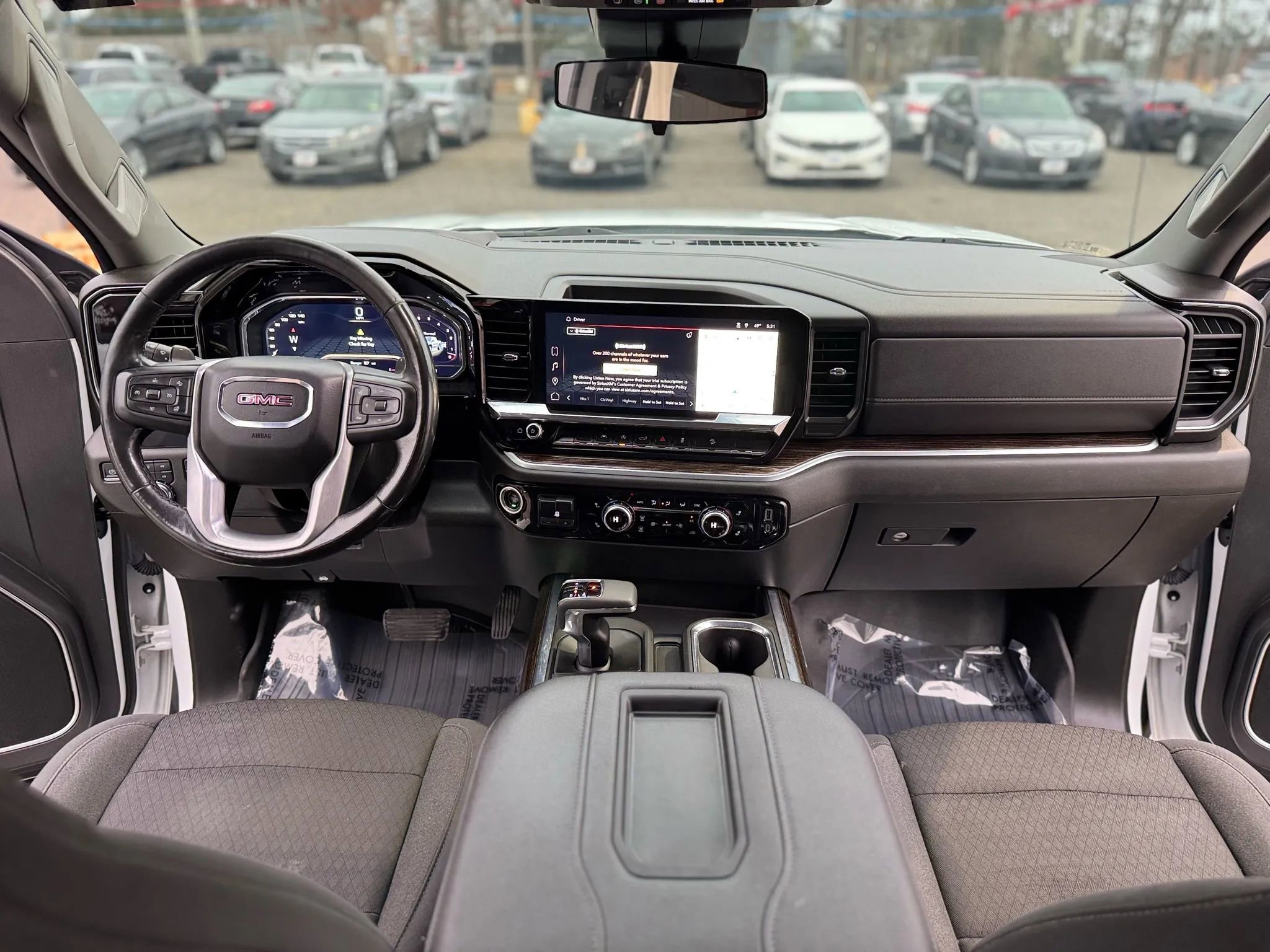 Used 2022 GMC Sierra 1500 Elevation w/ LPO, Elevation Black Package image 25