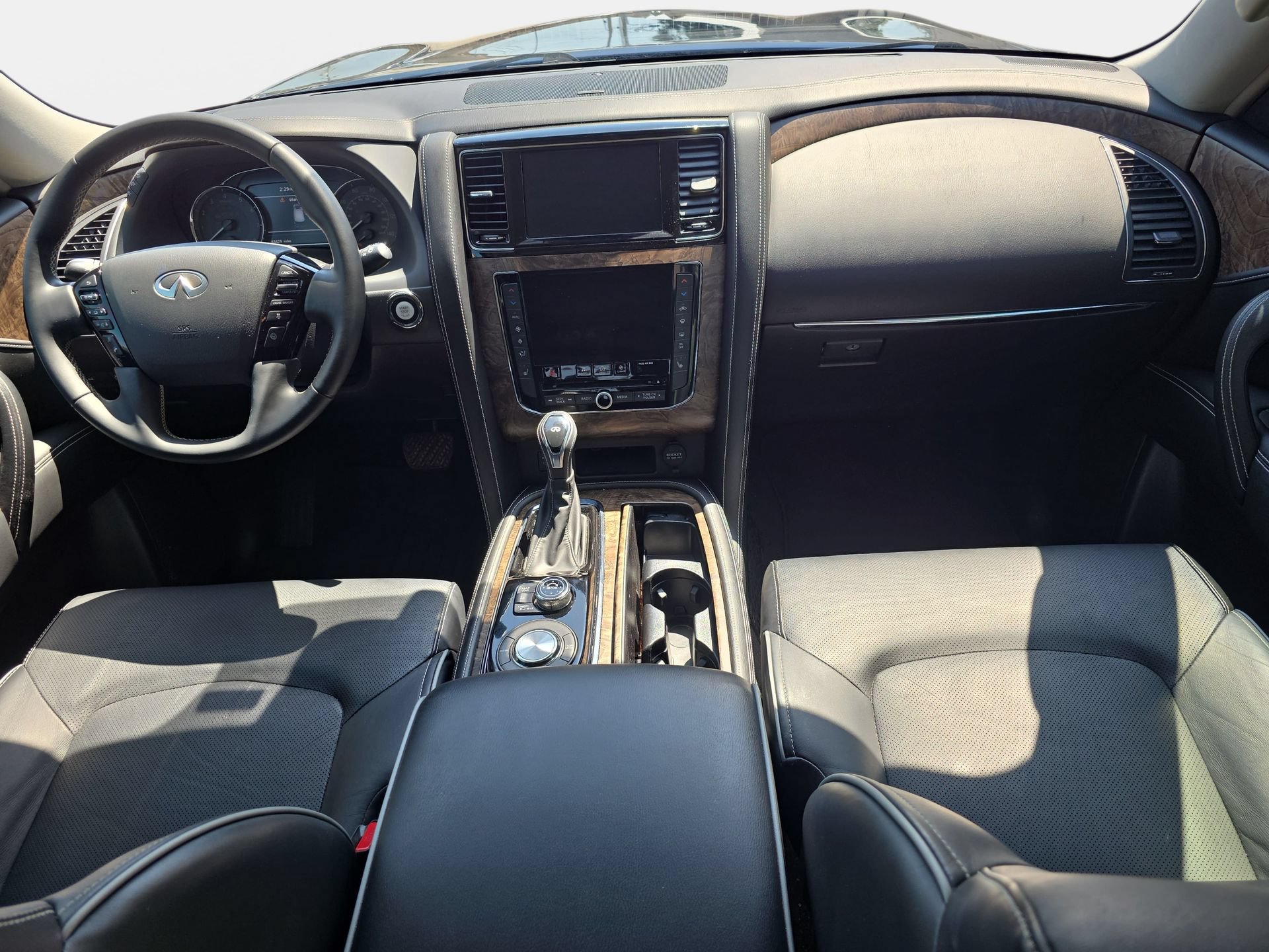 Certified 2021 INFINITI QX80 Premium Select w/ Cargo Package RWD image 9
