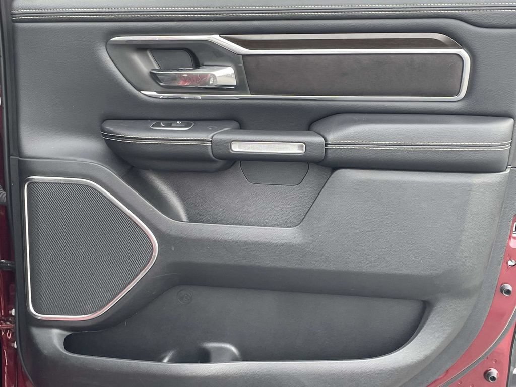 Used 2022 RAM 1500 Laramie AWD/4WD image 19