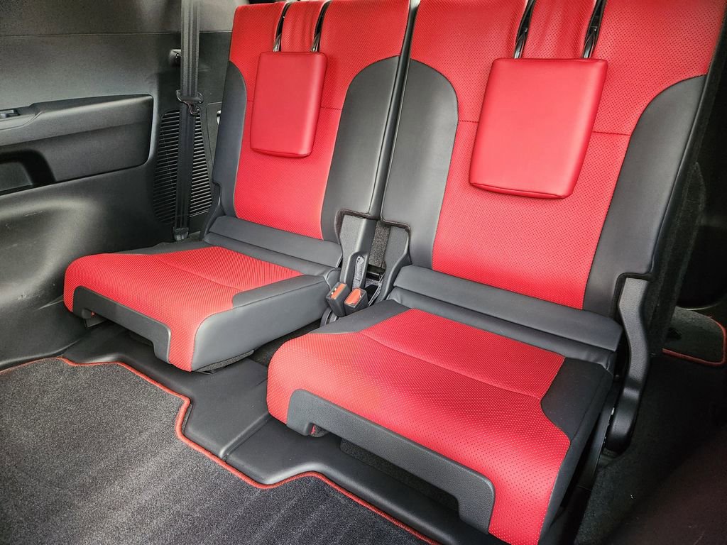 Used 2022 Lexus LX 600 F Sport w/ Accessory Package (Z1) image 34