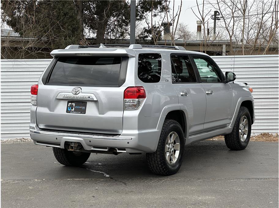 Used 2011 Toyota 4Runner SR5 AWD/4WD image 10
