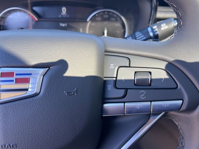 New 2025 Cadillac XT6 Luxury image 21