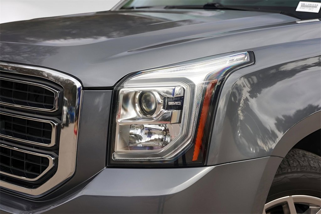 Used 2019 GMC Yukon SLT w/ Open Road Package image 3