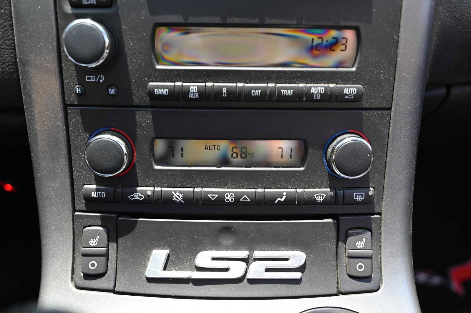 Used 2006 Chevrolet Corvette Convertible w/ Preferred Equipment Group RWD image 22
