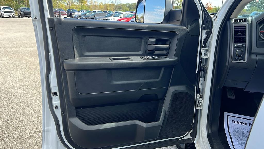 Used 2019 RAM 1500 ST image 9