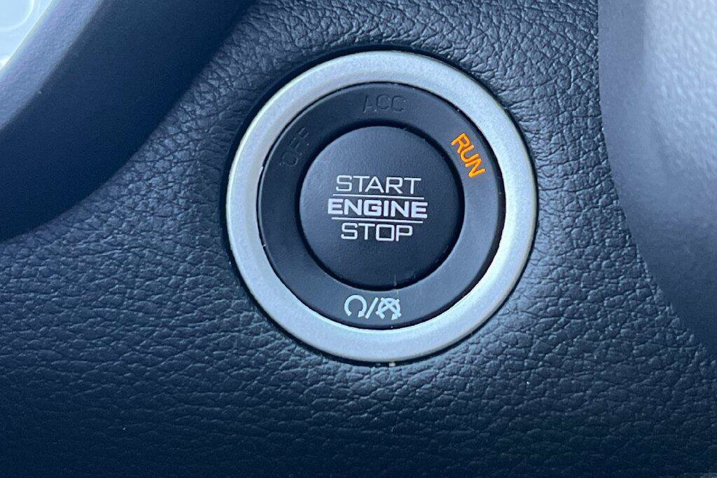 Used 2022 RAM 1500 Big Horn RWD image 22