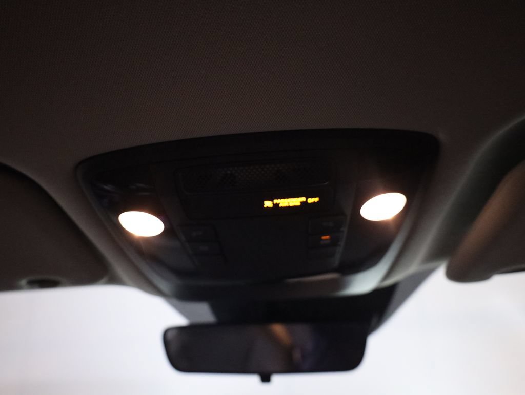 Used 2022 Kia Carnival LX FWD image 49