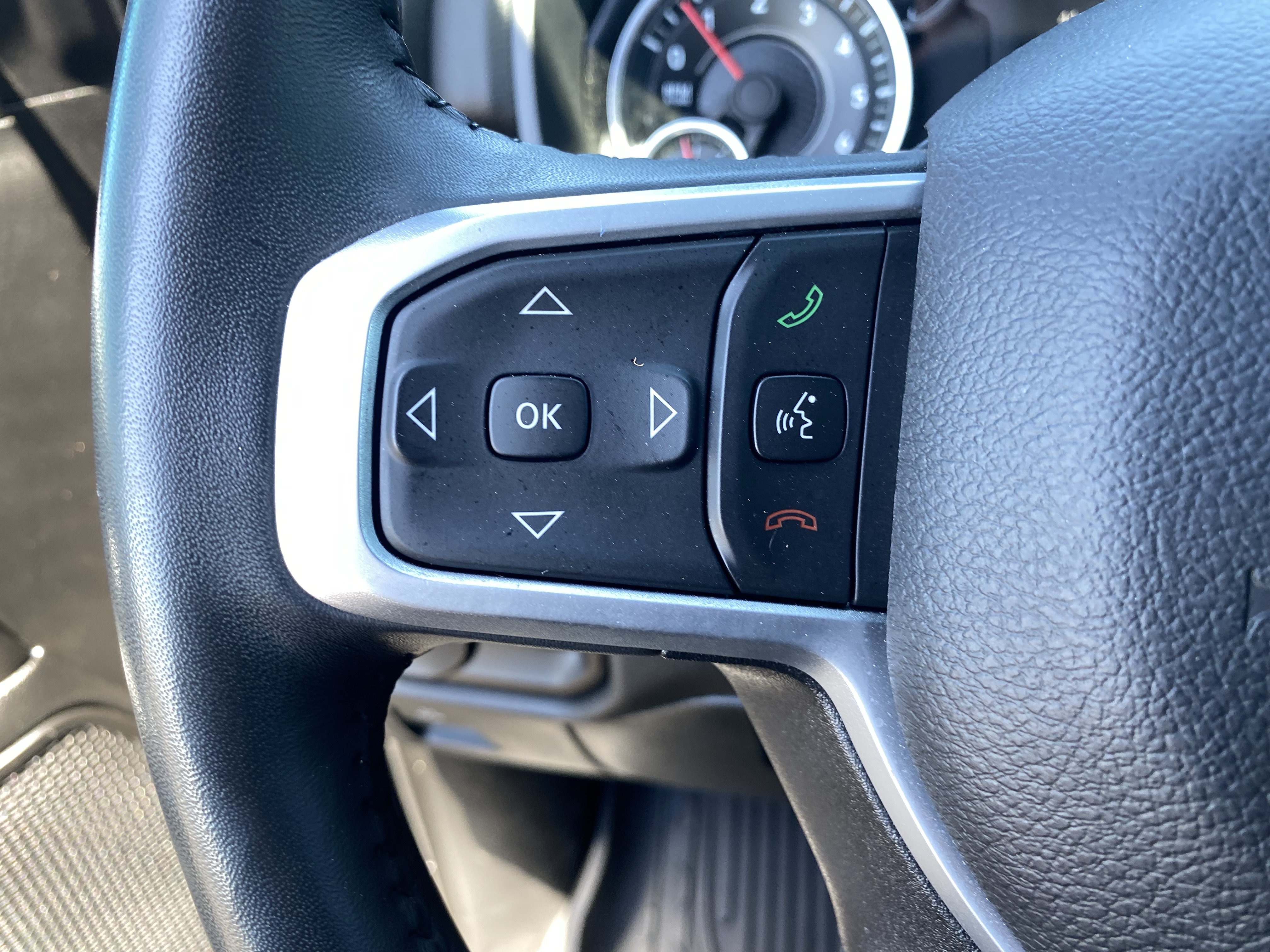 Used 2023 RAM 1500 Big Horn AWD/4WD image 28