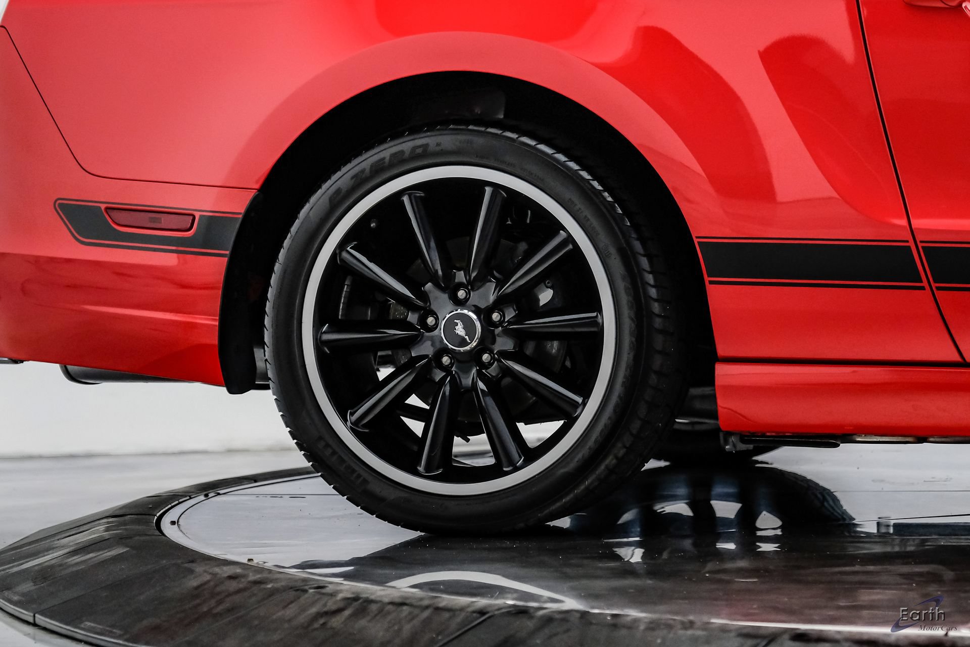 Used 2013 Ford Mustang Boss 302 w/ Boss 302 Accessory Pkg RWD image 89