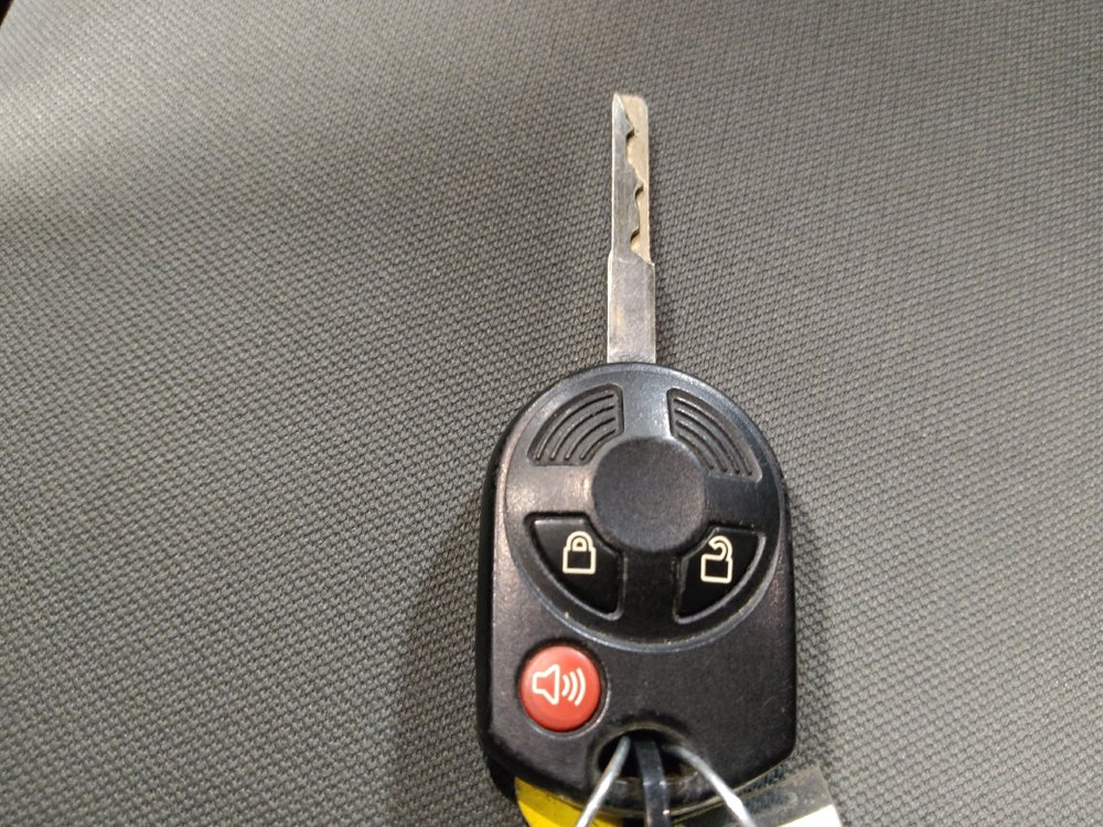 Used 2017 Ford Escape S FWD image 32