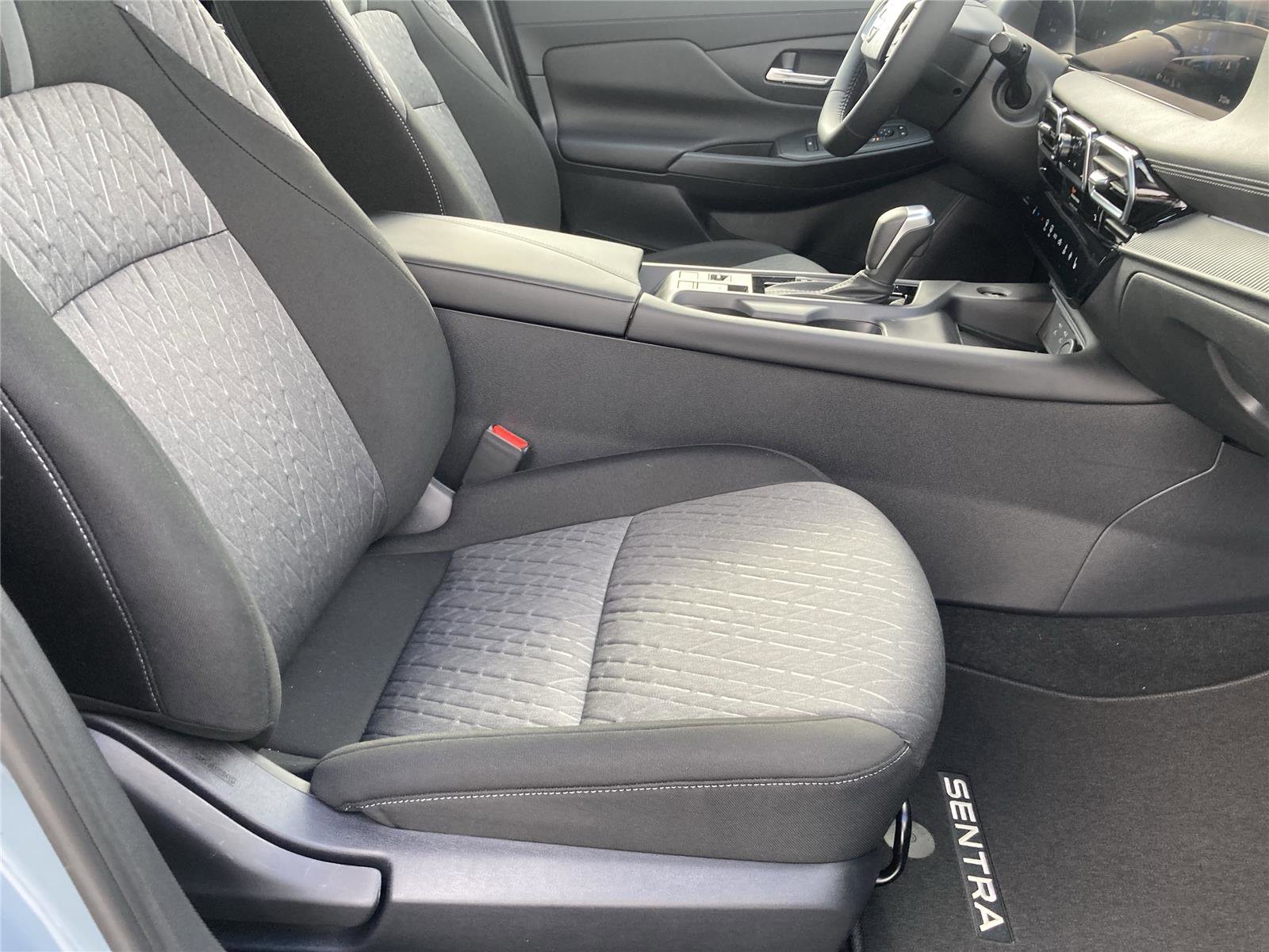 New 2026 Nissan Sentra SV w/ SV Convenience Package image 32