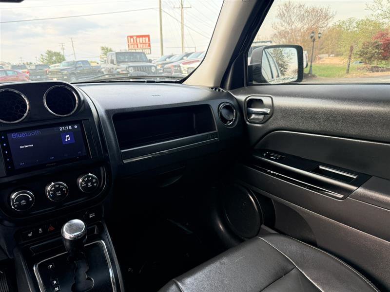 Used 2012 Jeep Patriot Limited w/ Sun/Sound Group image 22
