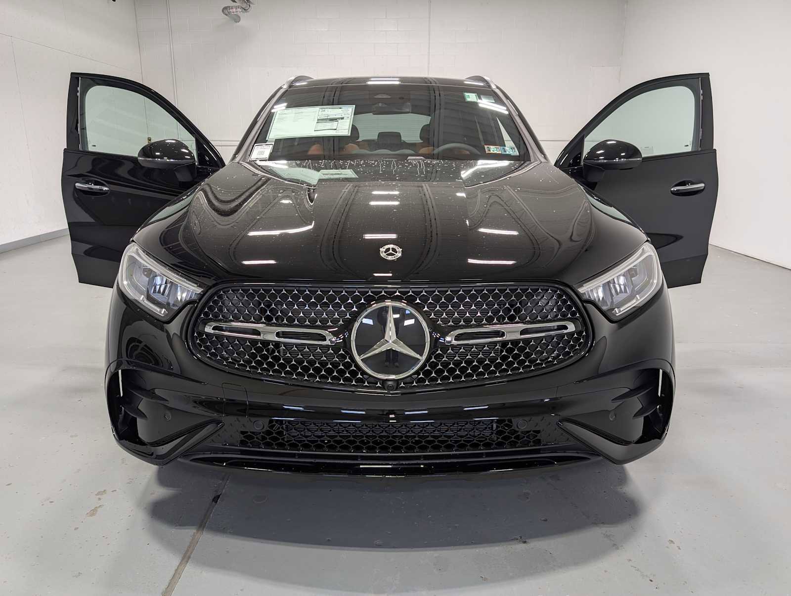 New 2026 Mercedes-Benz GLC 300 4MATIC image 13
