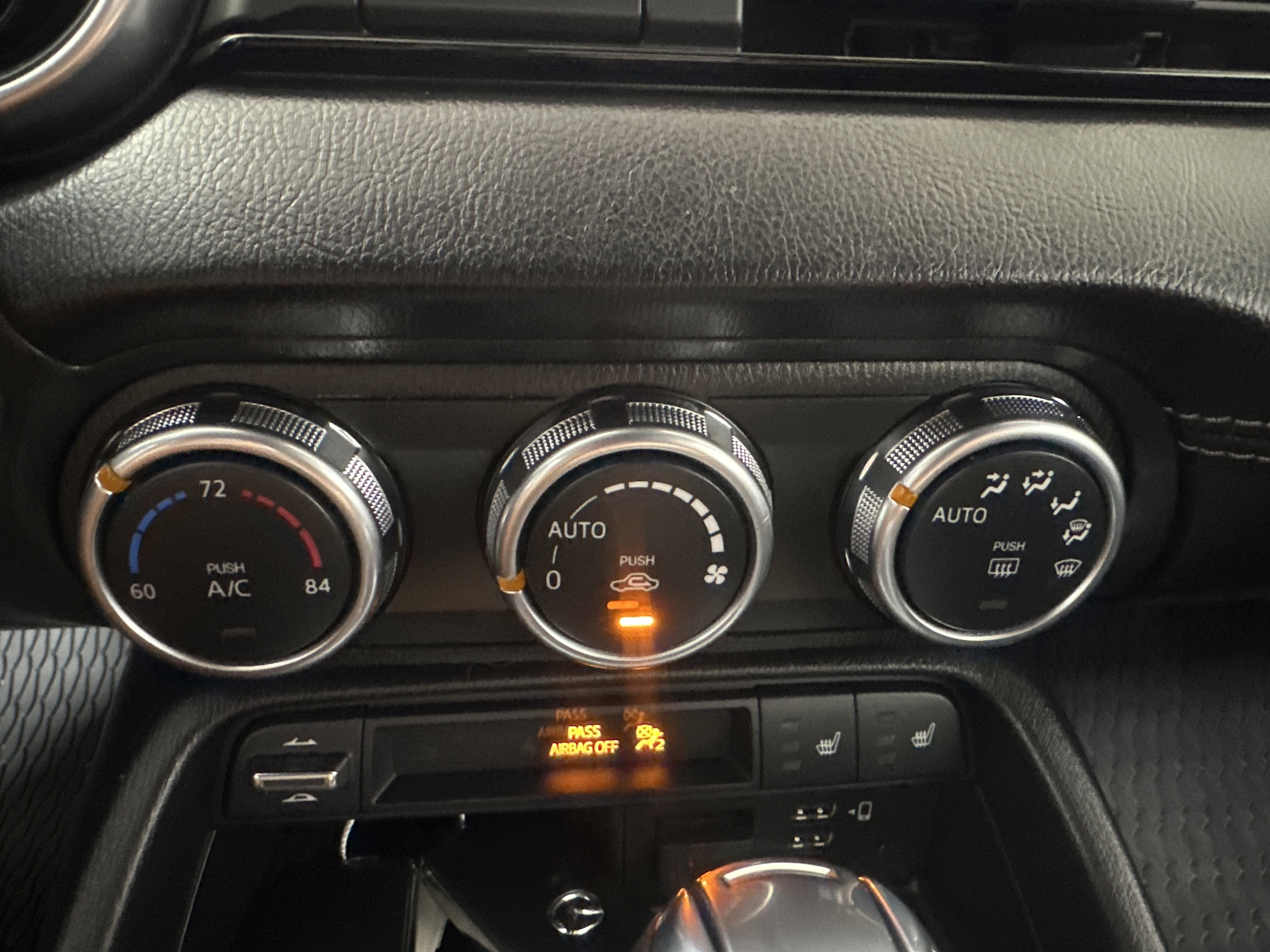 Used 2023 MAZDA MX-5 Miata Grand Touring w/ Weather Package image 16