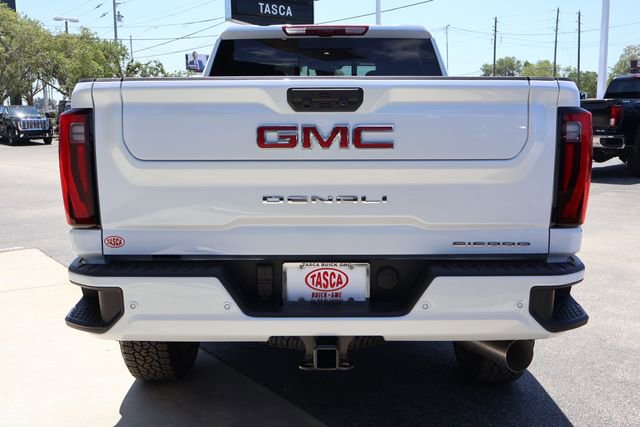 New 2026 GMC Sierra 2500 Denali w/ Denali Reserve Package image 7