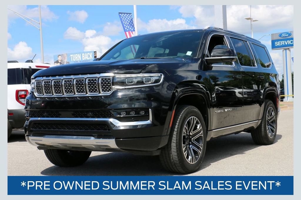 Used 2022 Jeep Grand Wagoneer Series II AWD/4WD video 1