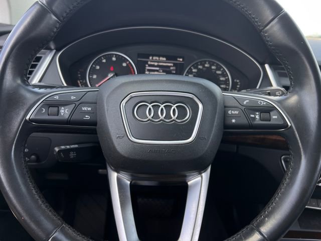 Used 2018 Audi Q5 2.0T Premium w/ Convenience Package AWD/4WD image 19