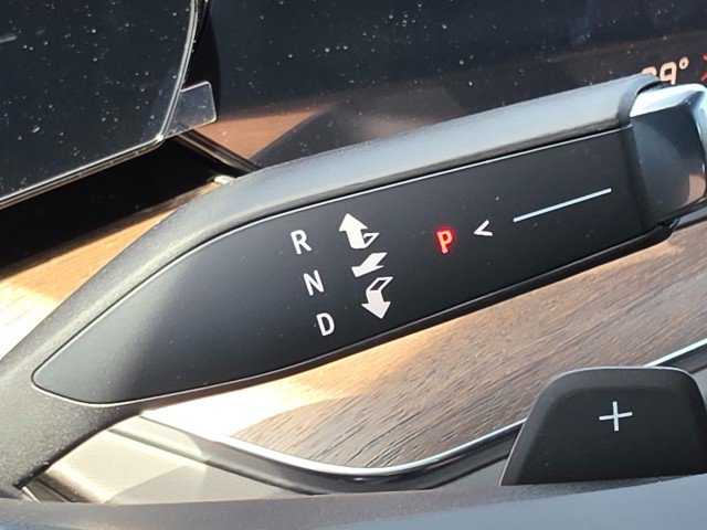 New 2026 Chevrolet Suburban High Country AWD/4WD image 43
