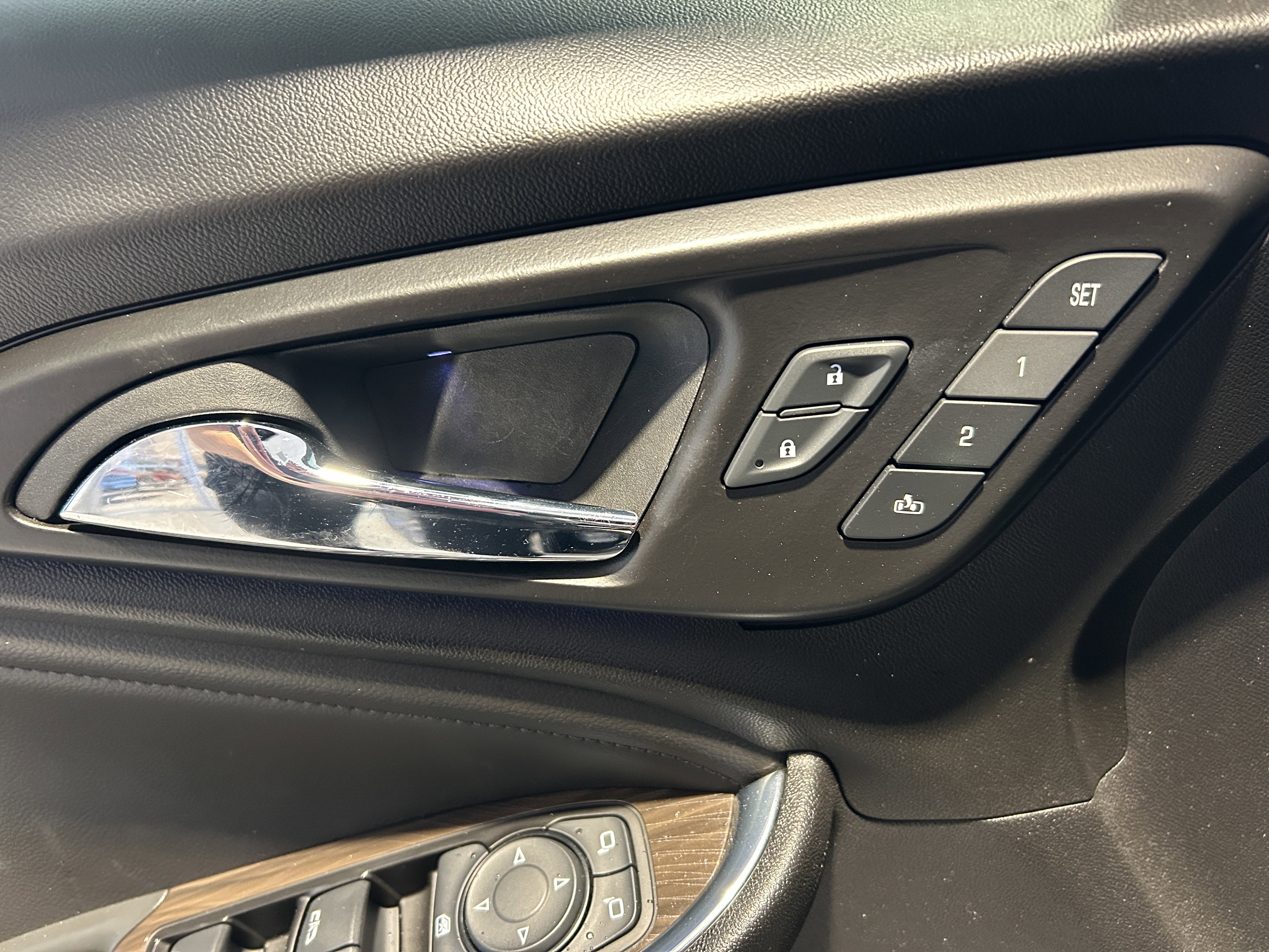 Used 2024 Chevrolet Malibu LT image 8