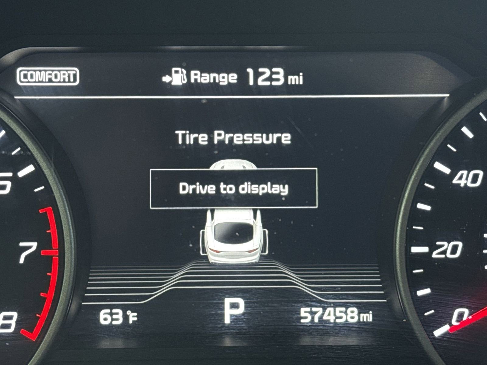 Used 2018 Kia Stinger Premium image 16