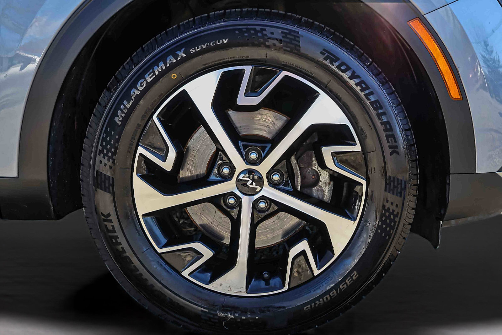 Certified 2023 Kia Sportage EX FWD image 29