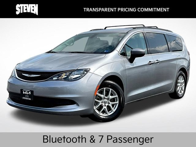 Used 2021 Chrysler Voyager Lxi FWD image 3