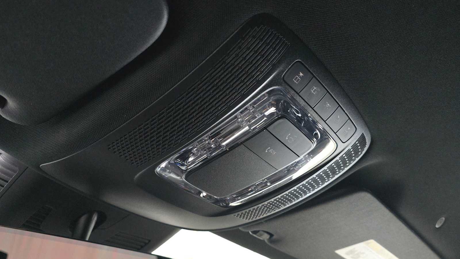 Used 2025 Mercedes-Benz GLA 250 image 65