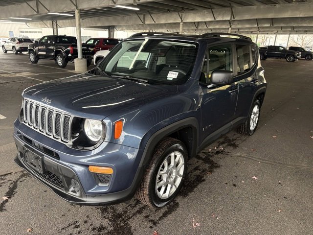 Used 2022 Jeep Renegade Sport w/ Sport Appearance Group