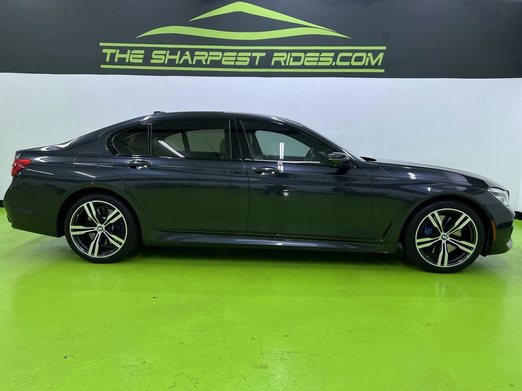 Used 2018 BMW 750i xDrive AWD/4WD image 11