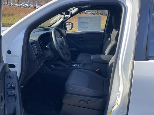 New 2026 Nissan Frontier SV w/ Tow Package image 15