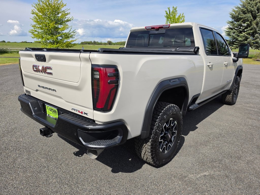 Used 2026 GMC Sierra 2500 AT4X AWD/4WD image 6