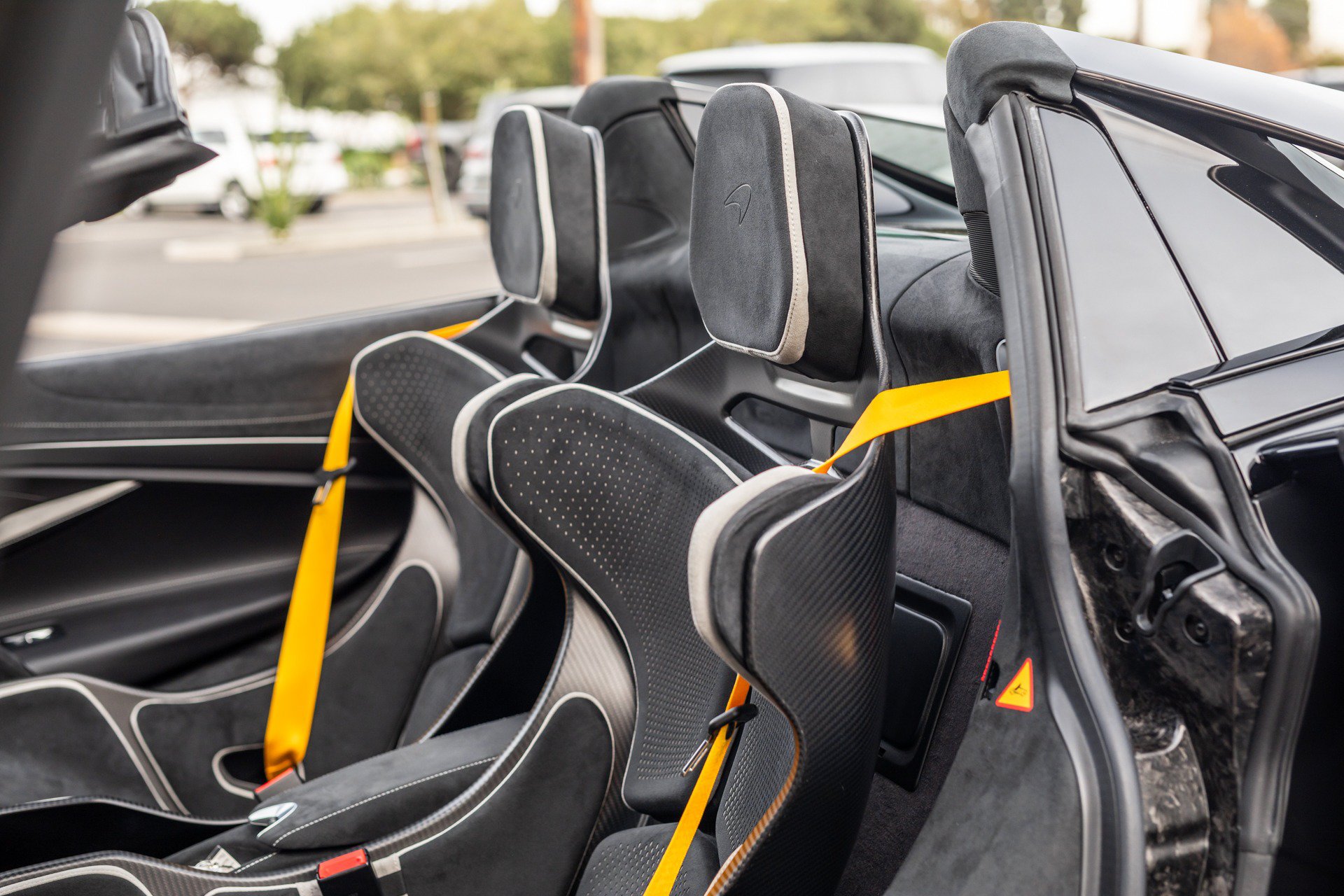 Used 2024 McLaren 750S Spider RWD image 43