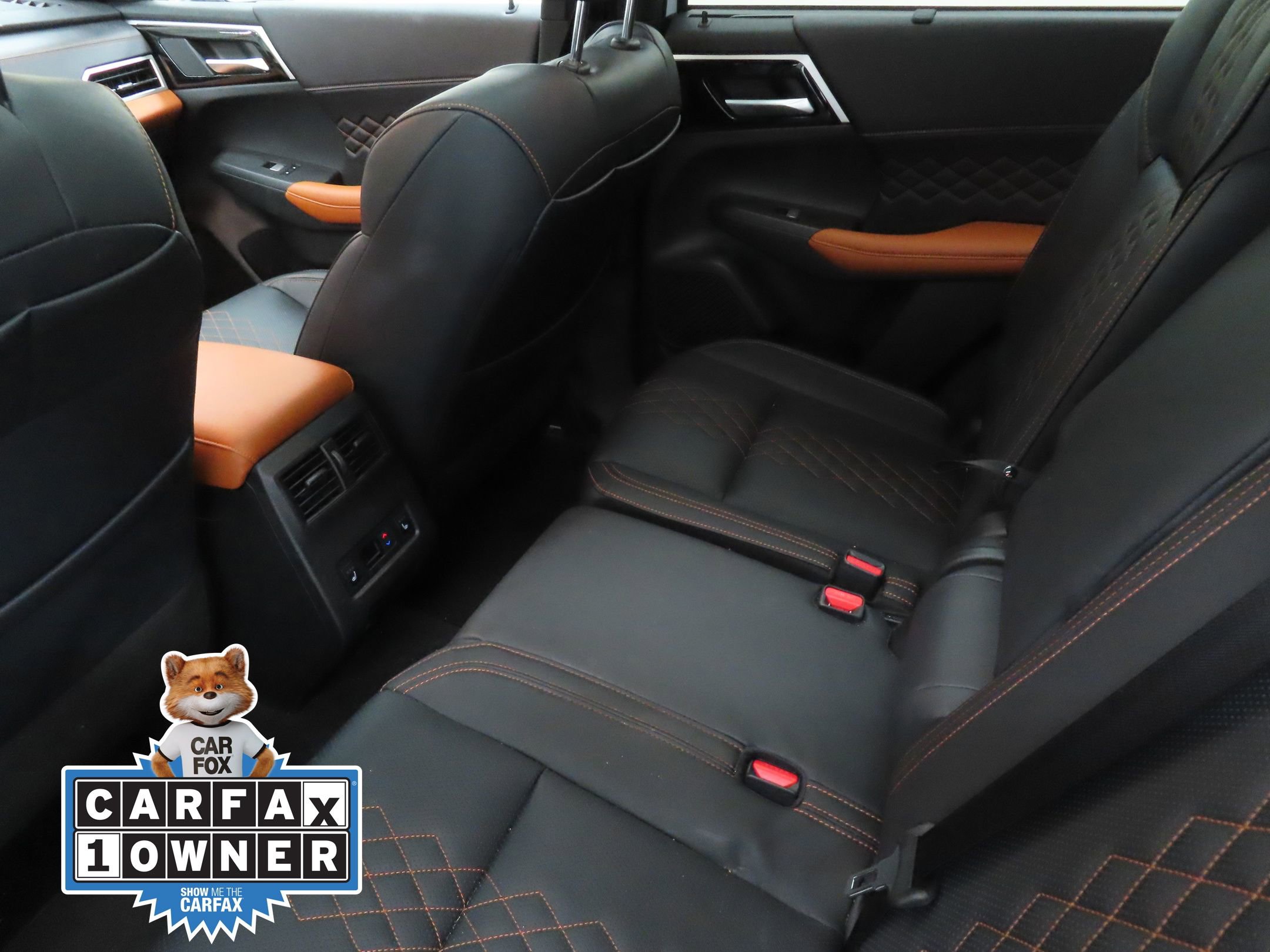 Used 2024 Mitsubishi Outlander SEL image 22