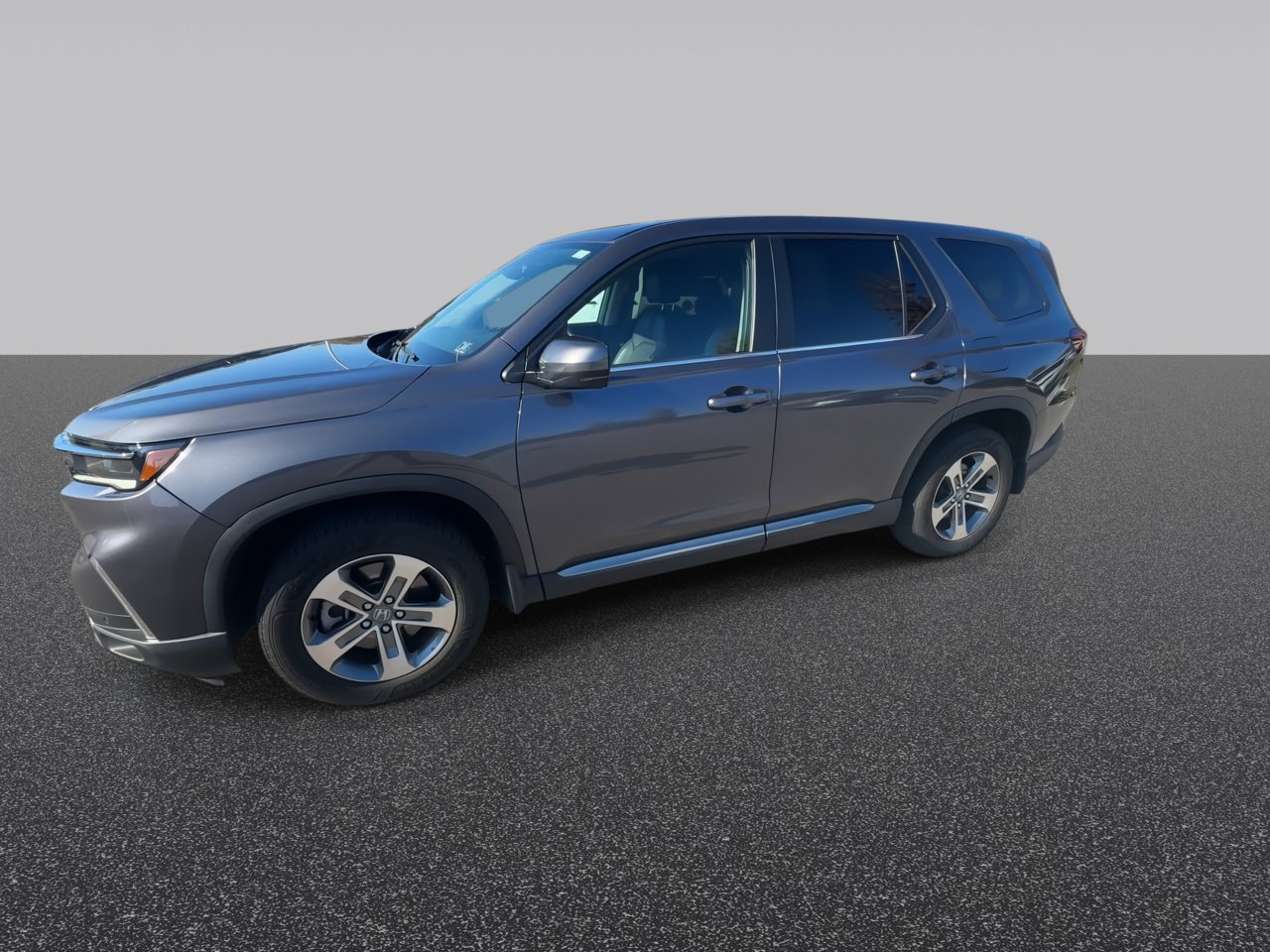Used 2025 Honda Pilot EX-L image 5