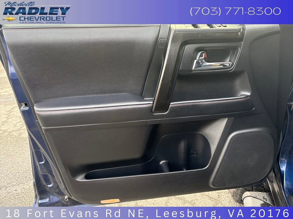 Used 2020 Toyota 4Runner Venture image 13