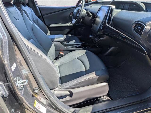 Used 2018 Toyota Prius Prime Premium image 20