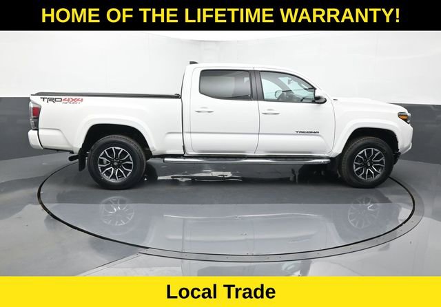 Used 2022 Toyota Tacoma TRD Sport AWD/4WD image 7