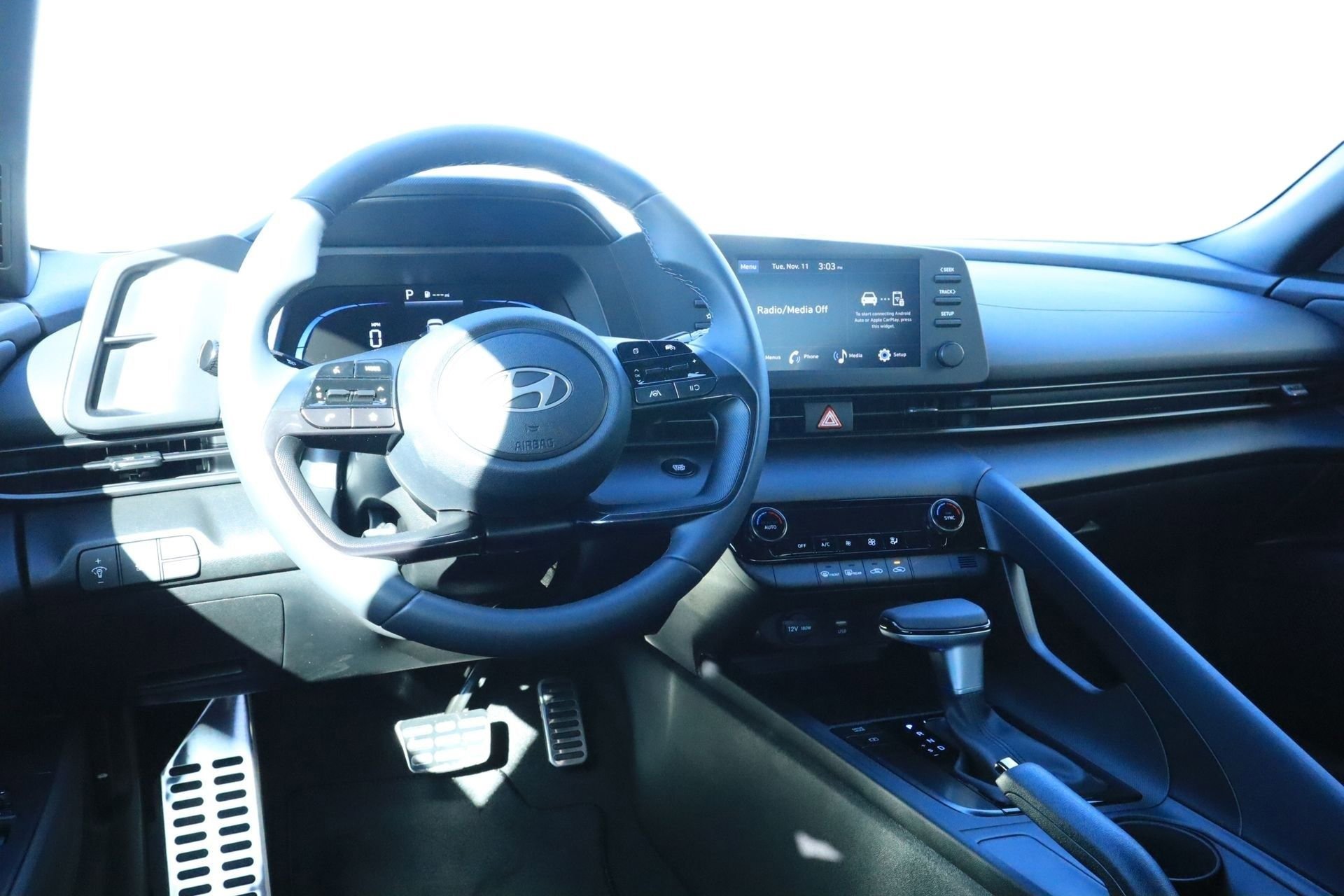 New 2026 Hyundai Elantra Sport image 9