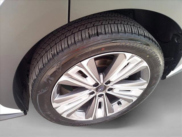 Used 2025 Subaru Solterra Limited w/ Limited Package image 12